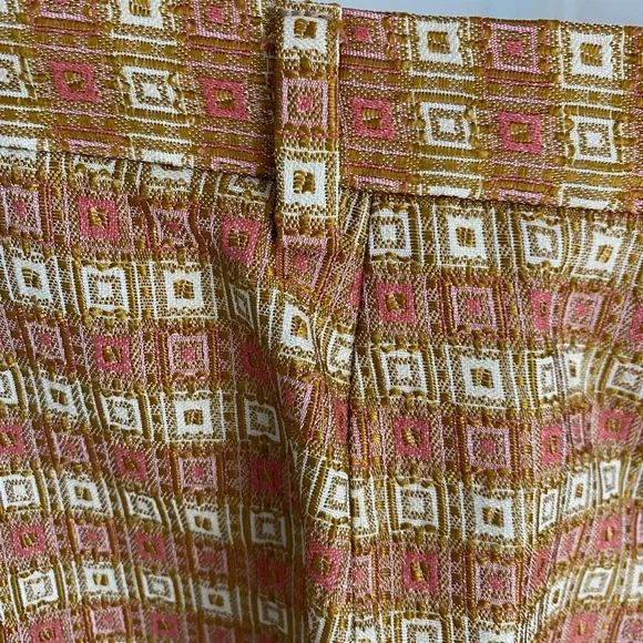 Fine Italian made pants. Slimming worn once. True Italian quality| Luxury - Picture 4 of 9